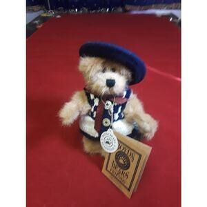 Boyds Bears Friends BEAR WEAR.